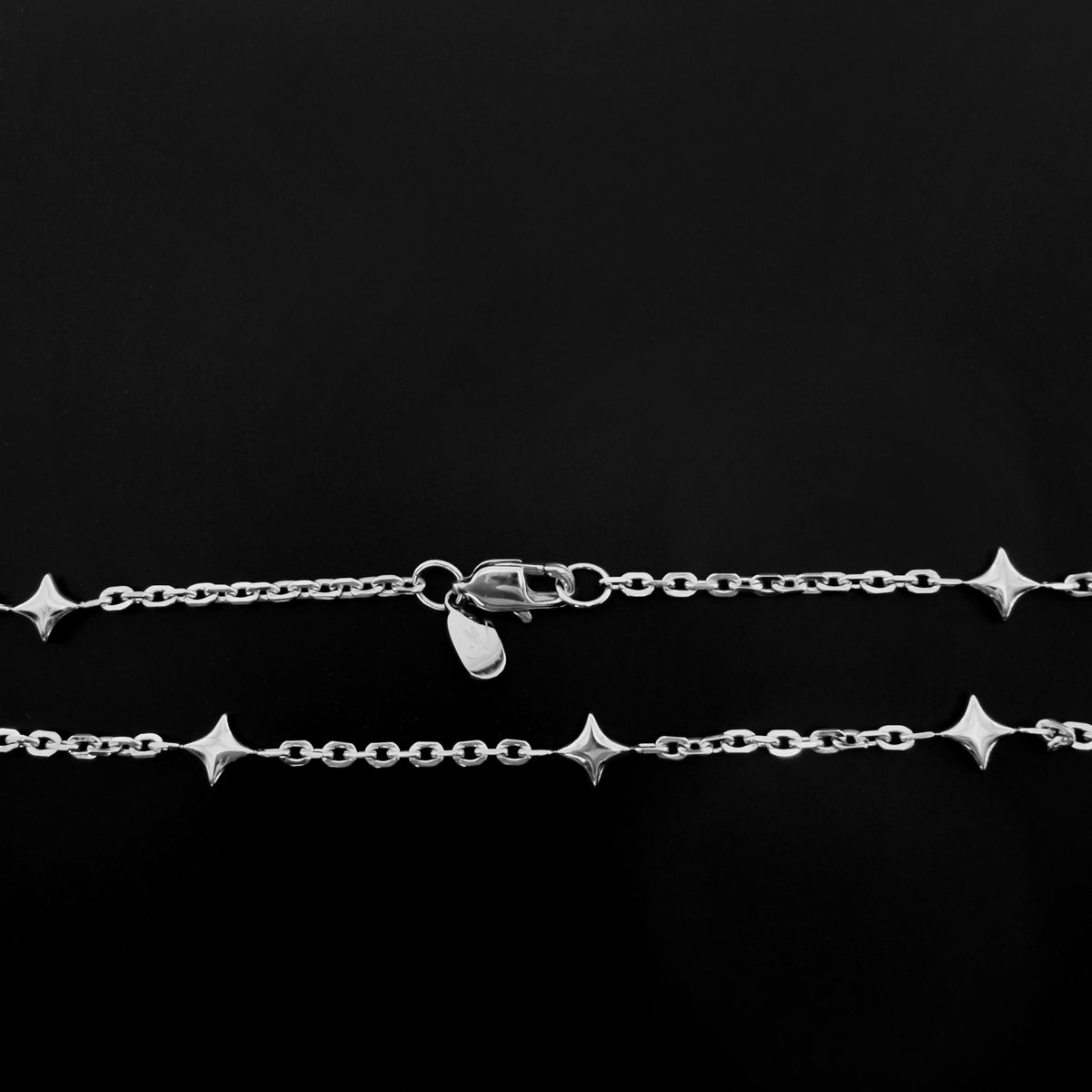 Elegant sterling Silber star charm Kette – modern celestial fine jewelry.